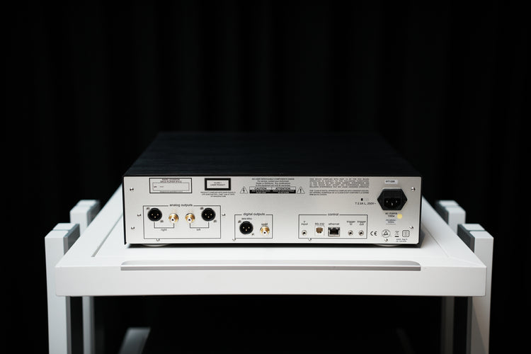 Mark Levinson No. 512