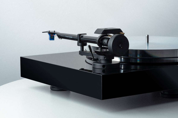 Pro-ject X8