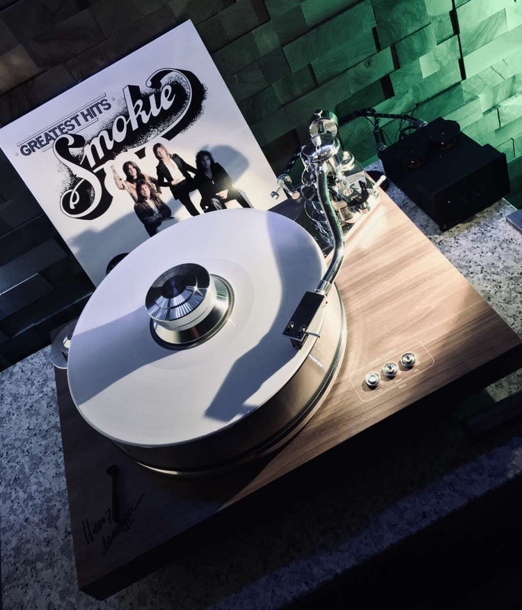 Pro-ject Signature 10