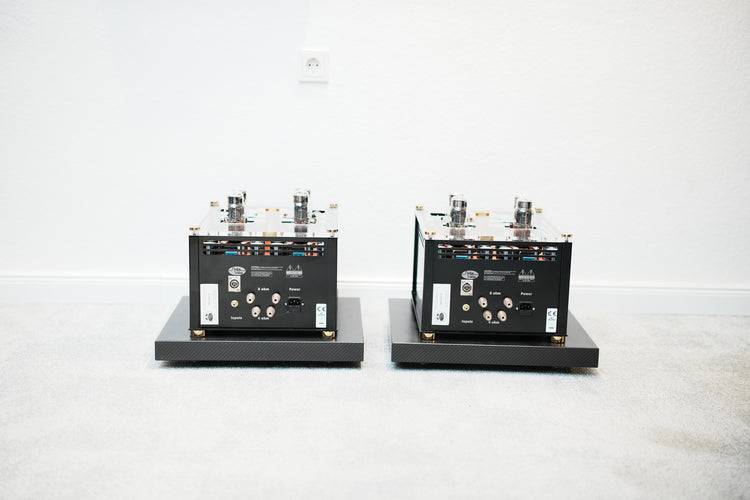 Audio Valve Baldur 70 _ Röhren Mono Endstufen