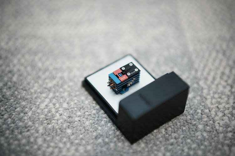 Soundsmith SG-200 _ Tonabnehmer & Vorverstärker